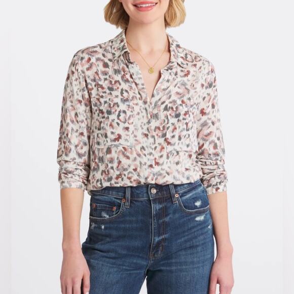 Bella Dahl Hipster Relaxed Animal Print Button Down Shirt - Picture 1 of 8